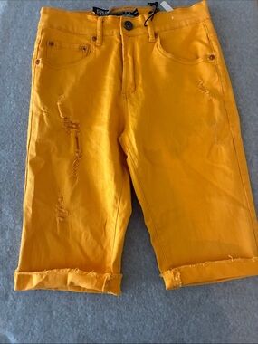 Mens Decibel Yellow Jean Shorts NWT